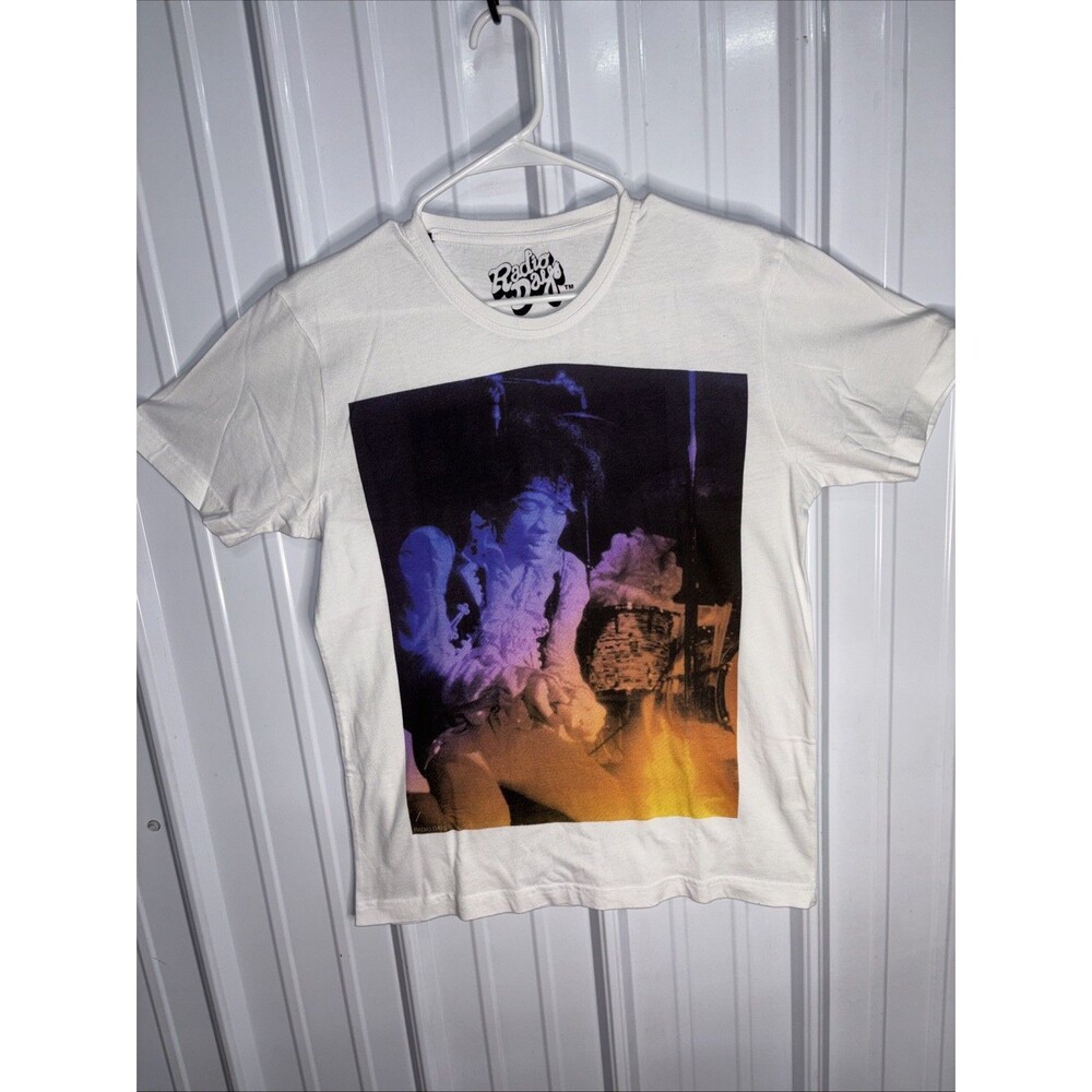 Jimi Hendrix Tee Lighting Guitar On Fire Size Large New